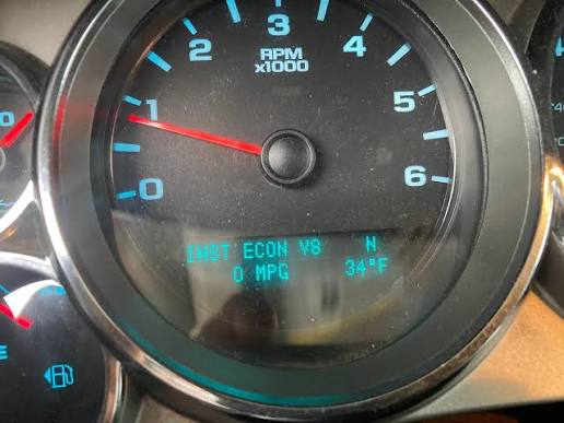 Customer dashboard photo showing FullCyl locked V8 mode